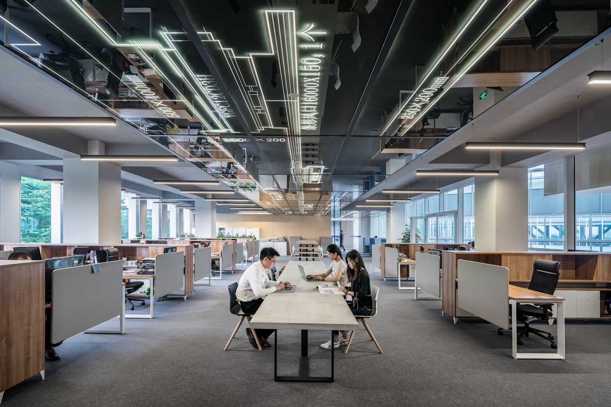 我司与云南多所高校达成校园网建设合作